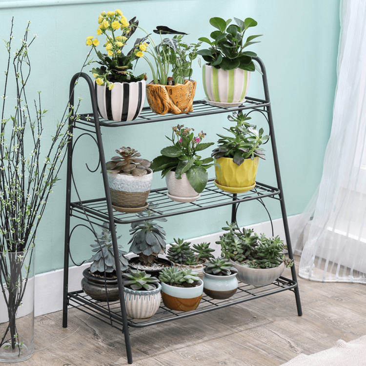 Regál VERUMA se 3 policemi. Tmavě šedý