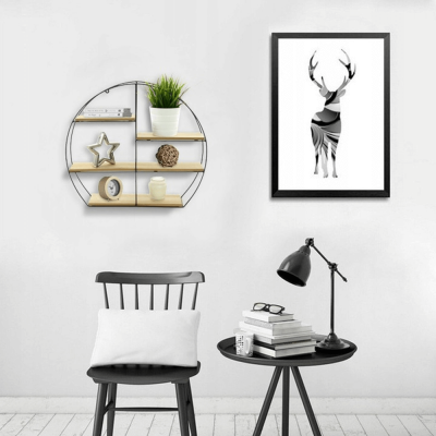 Zaoblená polička na zeď DESIO. Přírodní/černá