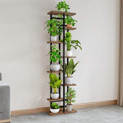 Vysoký kovový stojan na květiny LEDOR. Černá/rustikální dřevo