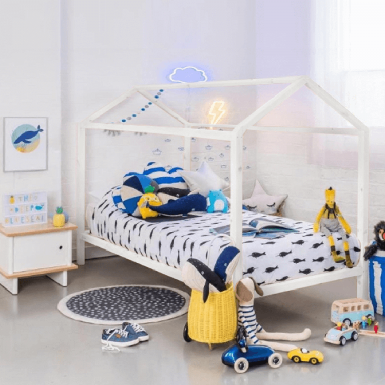 Montessori postel, bílá, borovicové dřevo, IMPRES Montessori postel, bílá, borovicové dřevo, IMPRES